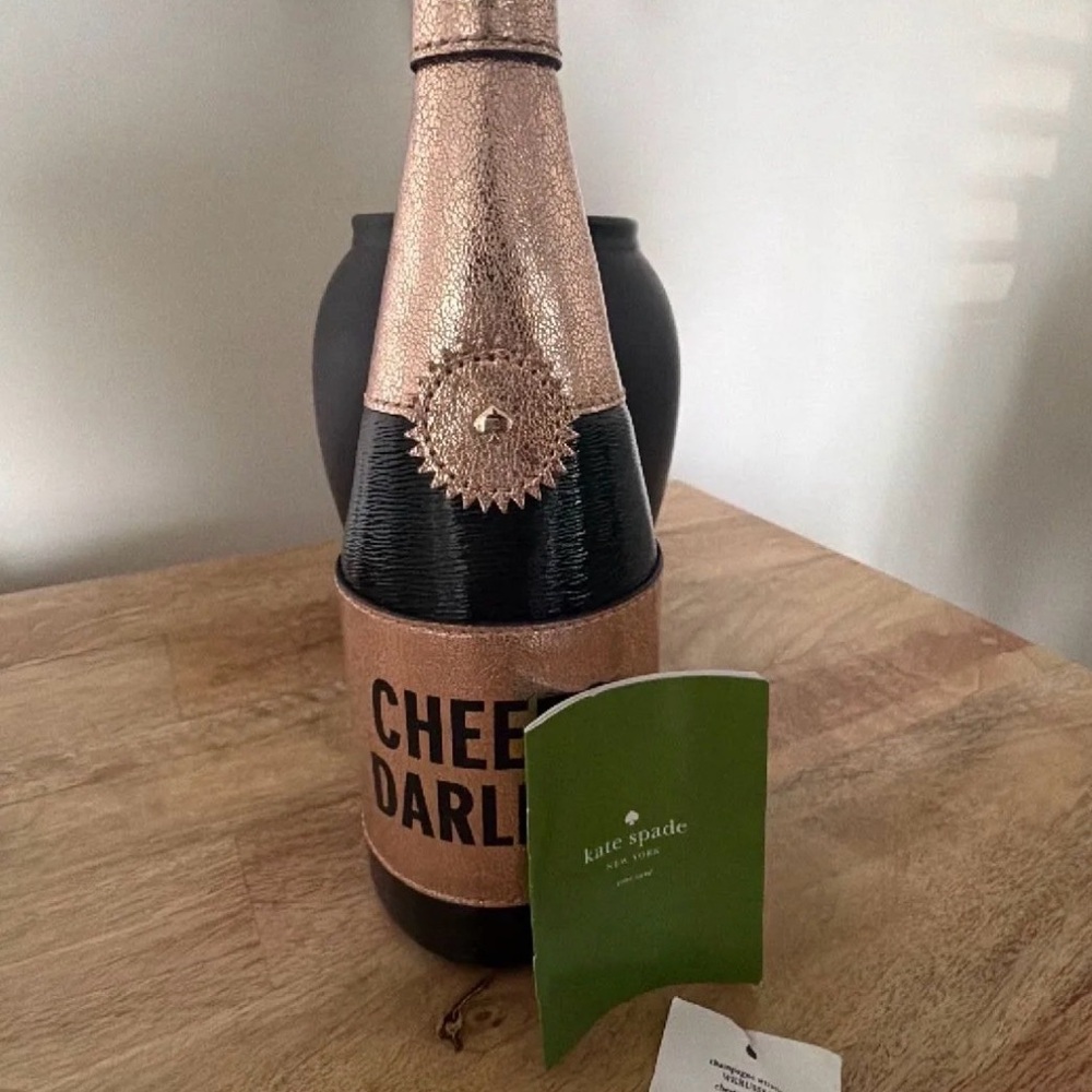 Limited Edition Rare Kate Spade Cheers Darling Champagne Bottle Wristlet Bag